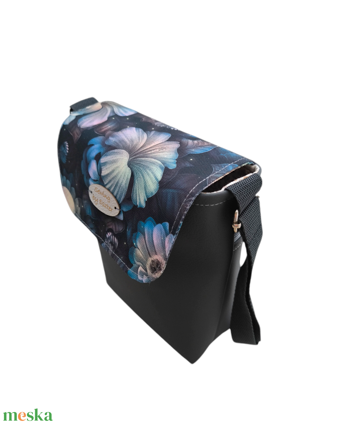 Éjszakai viragok crossbody / Mobiltelefon táska / Mobiltáska / Fesztivál táska - táska & tok - pénztárca & más tok - telefontok - Meska.hu Éjszakai viragok crossbody / Mobiltelefon táska / Mobiltáska / Fesztivál táska - táska & tok - pénztárca & más tok - telefontok - Meska.hu