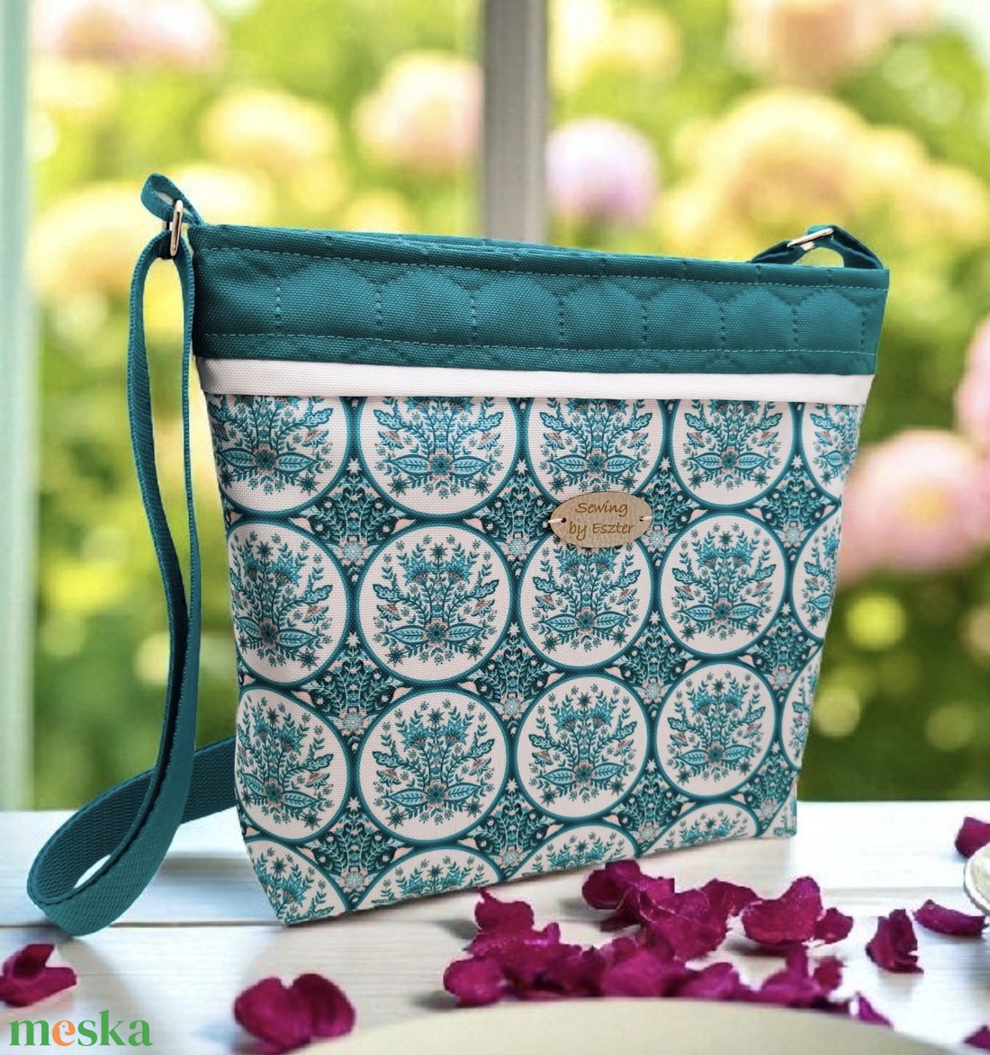 Készleten! - Havasi gyopár mintás - crossbody / válltáska - Türkiz - táska & tok - kézitáska & válltáska - válltáska - Meska.hu