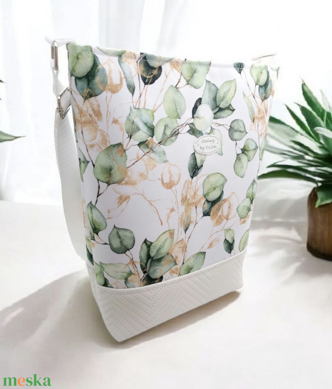 Zöld és arany leveles női táska / Crossbody - Több méret - Fehér - táska & tok - kézitáska & válltáska - válltáska - Meska.hu Zöld és arany leveles női táska / Crossbody - Több méret - Fehér - táska & tok - kézitáska & válltáska - válltáska - Meska.hu