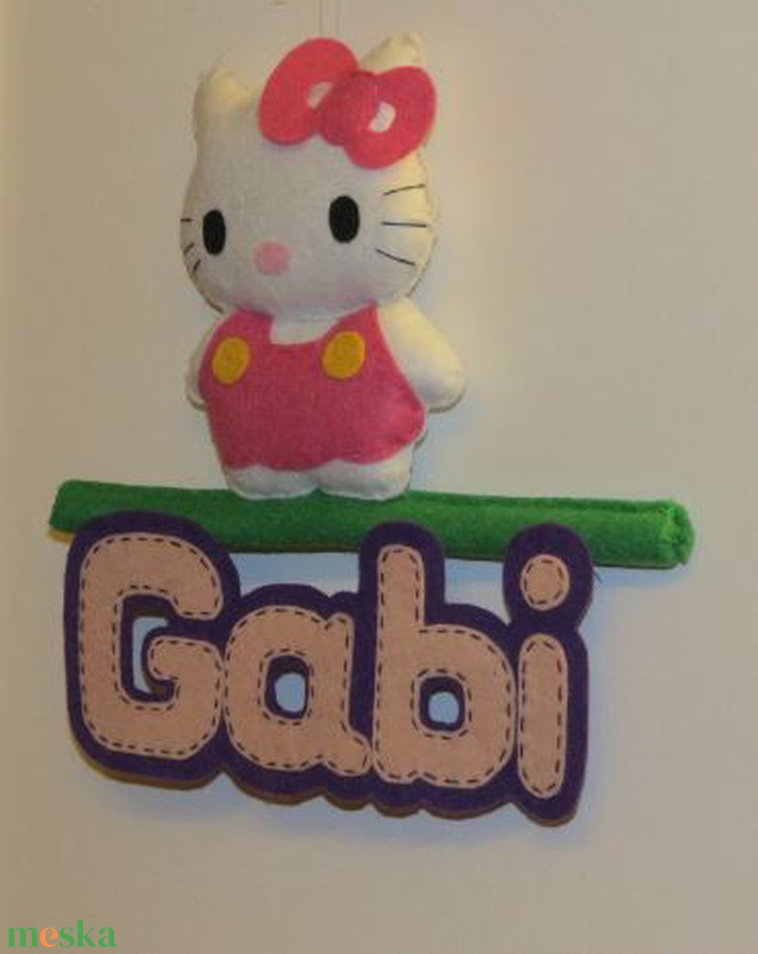 Hello Kitty névtábla - otthon & életmód - dekoráció - fali és függő dekoráció - betű & név - Meska.hu