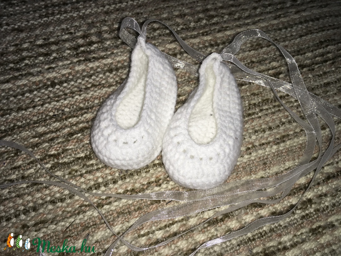 Koraszülött horgolt szett - ruha & divat - gyerekruha - Meska.hu