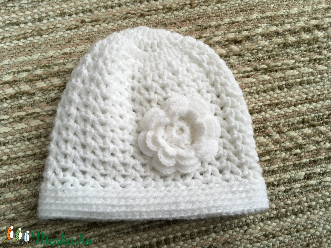 Koraszülött horgolt szett - ruha & divat - gyerekruha - Meska.hu