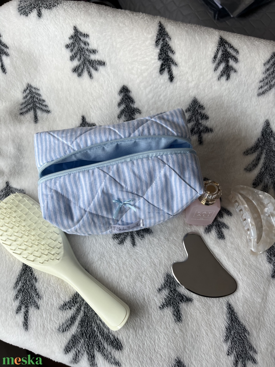 'Bluebell' Beauty Case pamut steppelt neszesszer kék masnival - táska & tok - neszesszer - Meska.hu