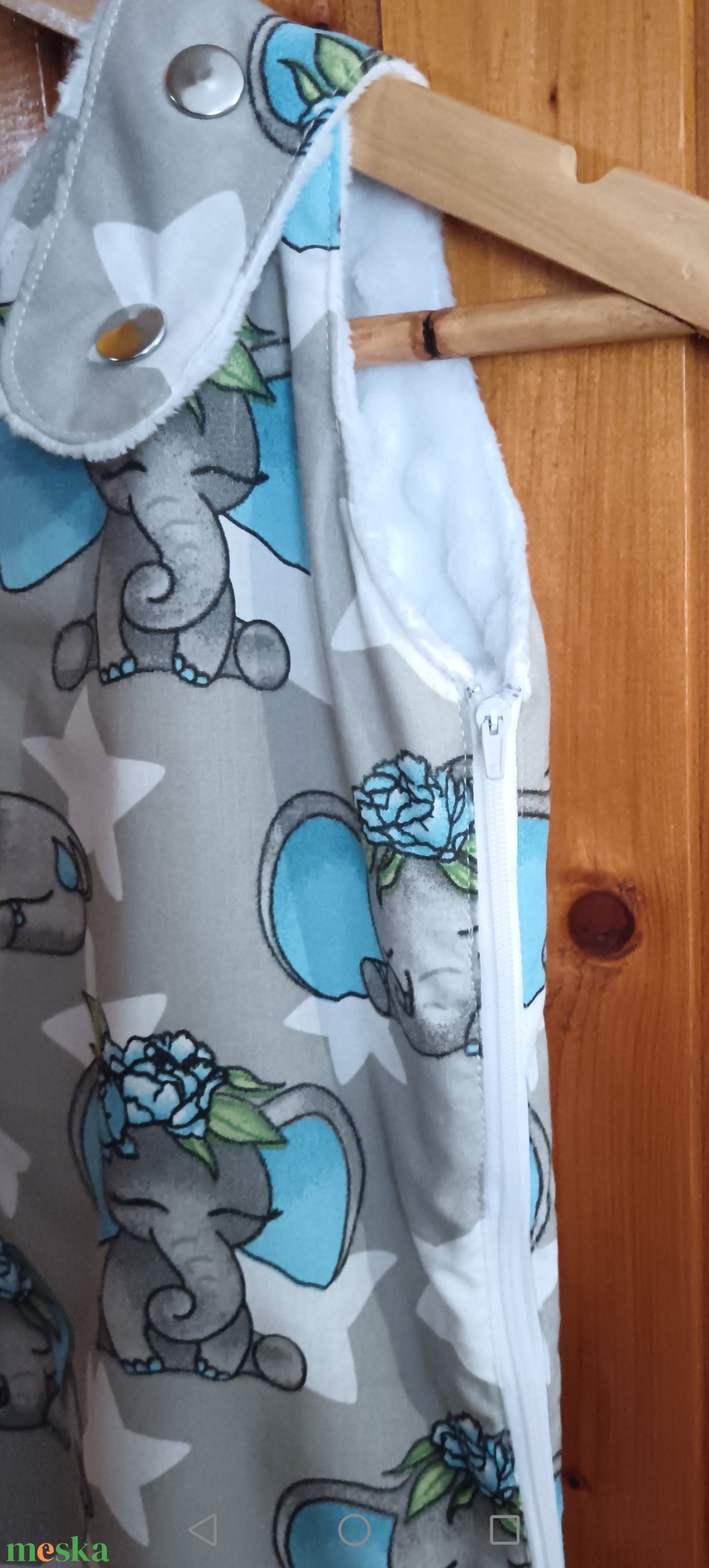 Kamáslis tipegő  - baba - mama - babaruházat - tipegőhálózsák - Meska.hu