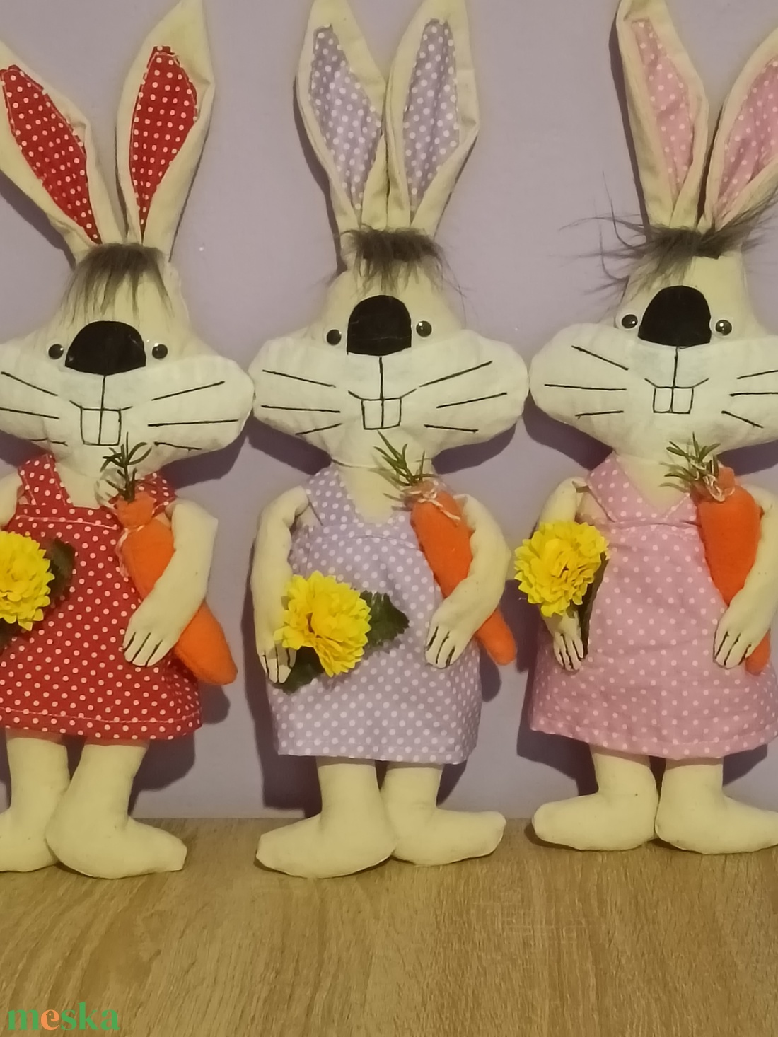 Lány nyuszi  - ünnepi díszek, dekorációk - húsvéti díszek és dekorációk - húsvéti abrosz, terítő - Meska.hu