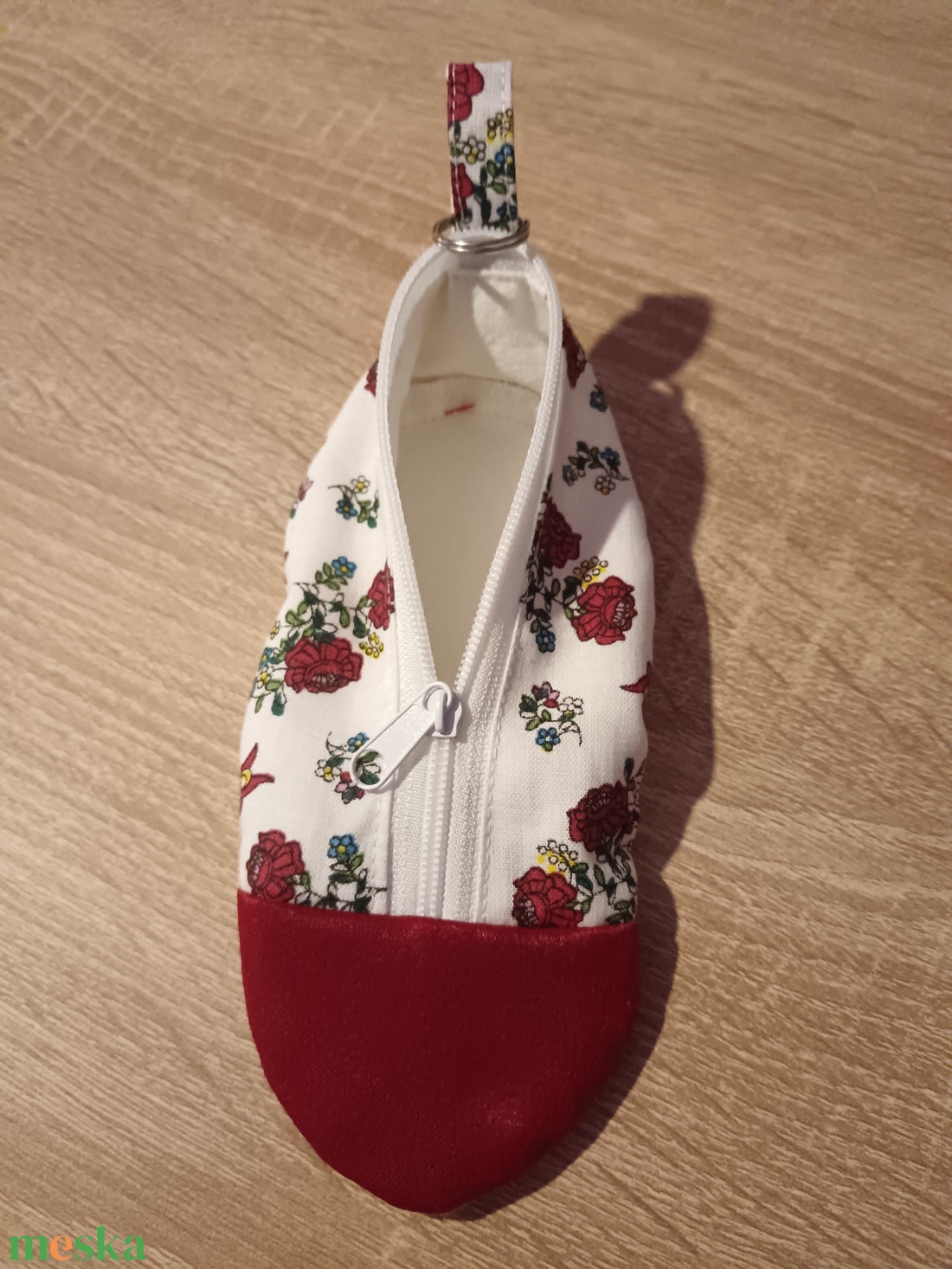 Kulcstartó nesszeszer  - táska & tok - kulcstartó & táskadísz - táskaakasztó - Meska.hu