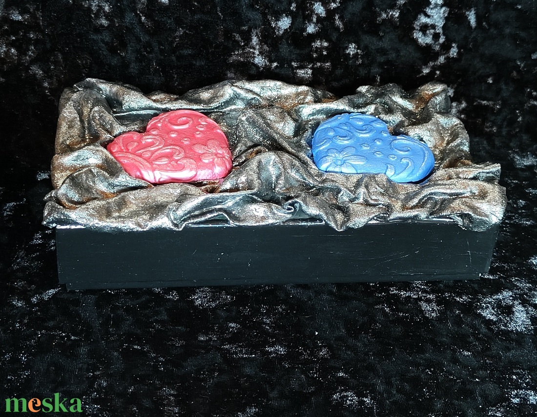 Szíves ajándékdoboz - esküvő - emlék & ajándék - doboz - Meska.hu