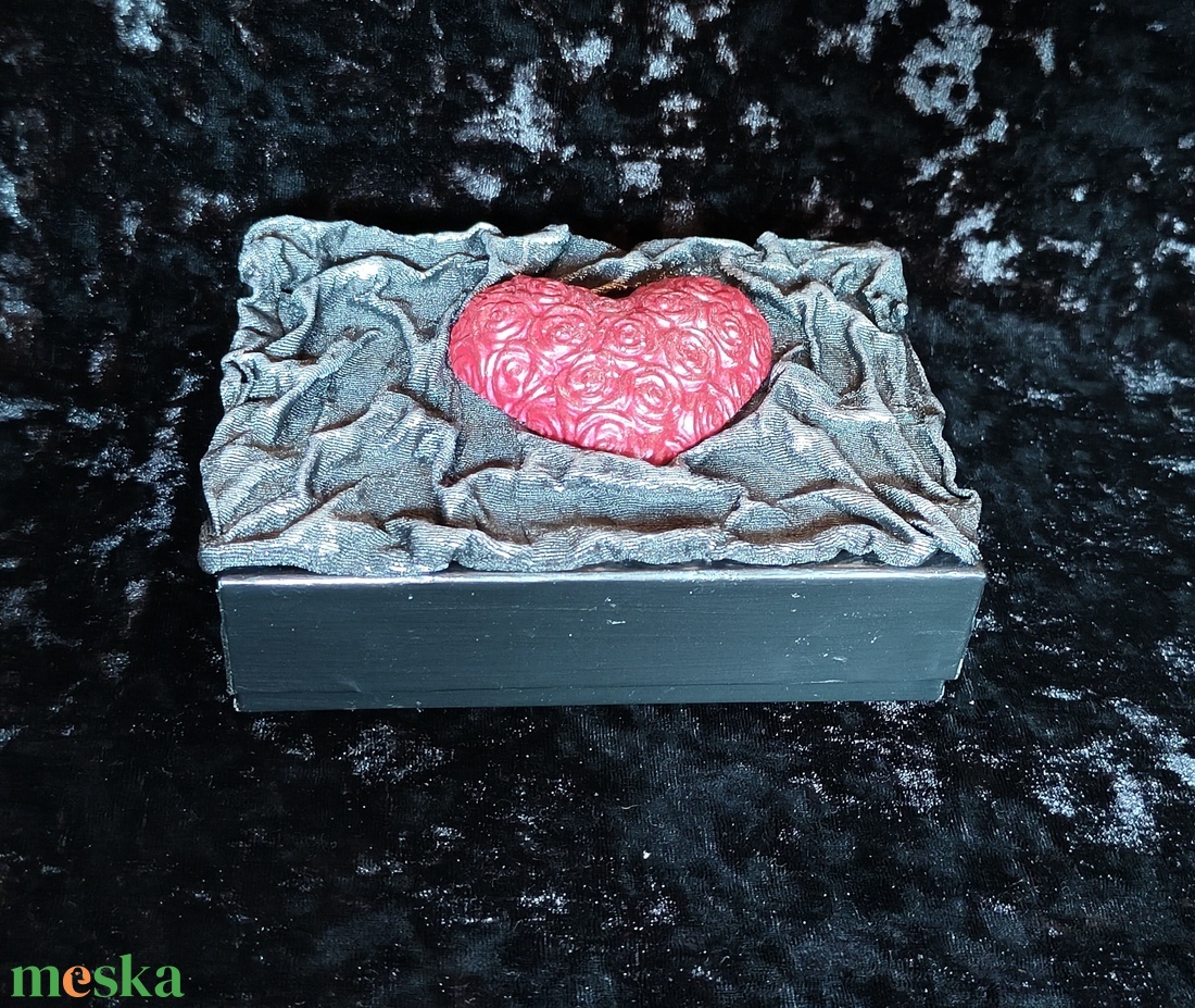 Szív ajándékdoboz - otthon & életmód - dekoráció - asztal és polc dekoráció - díszdoboz - Meska.hu