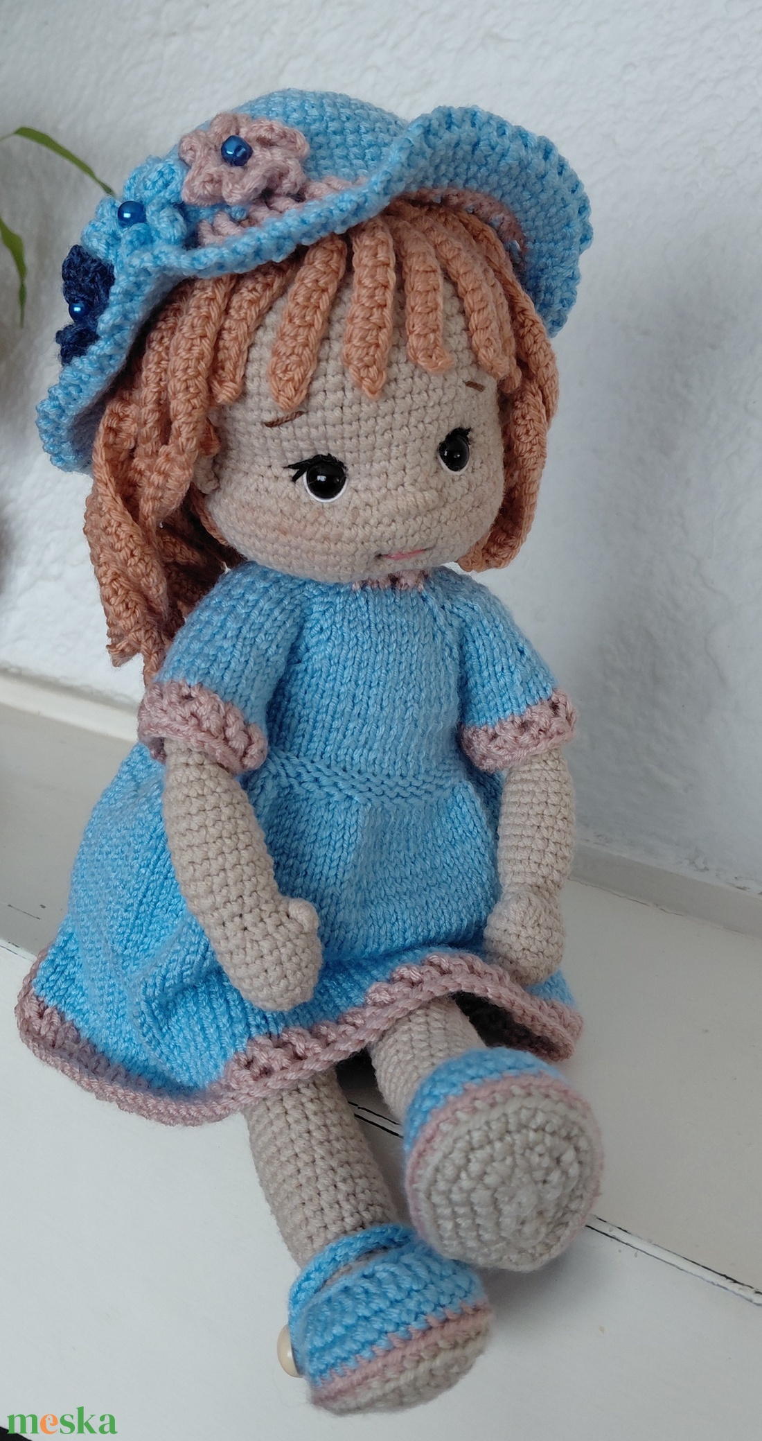 Kislány kalapban - játék & sport - baba & babaház - öltöztethető baba - Meska.hu