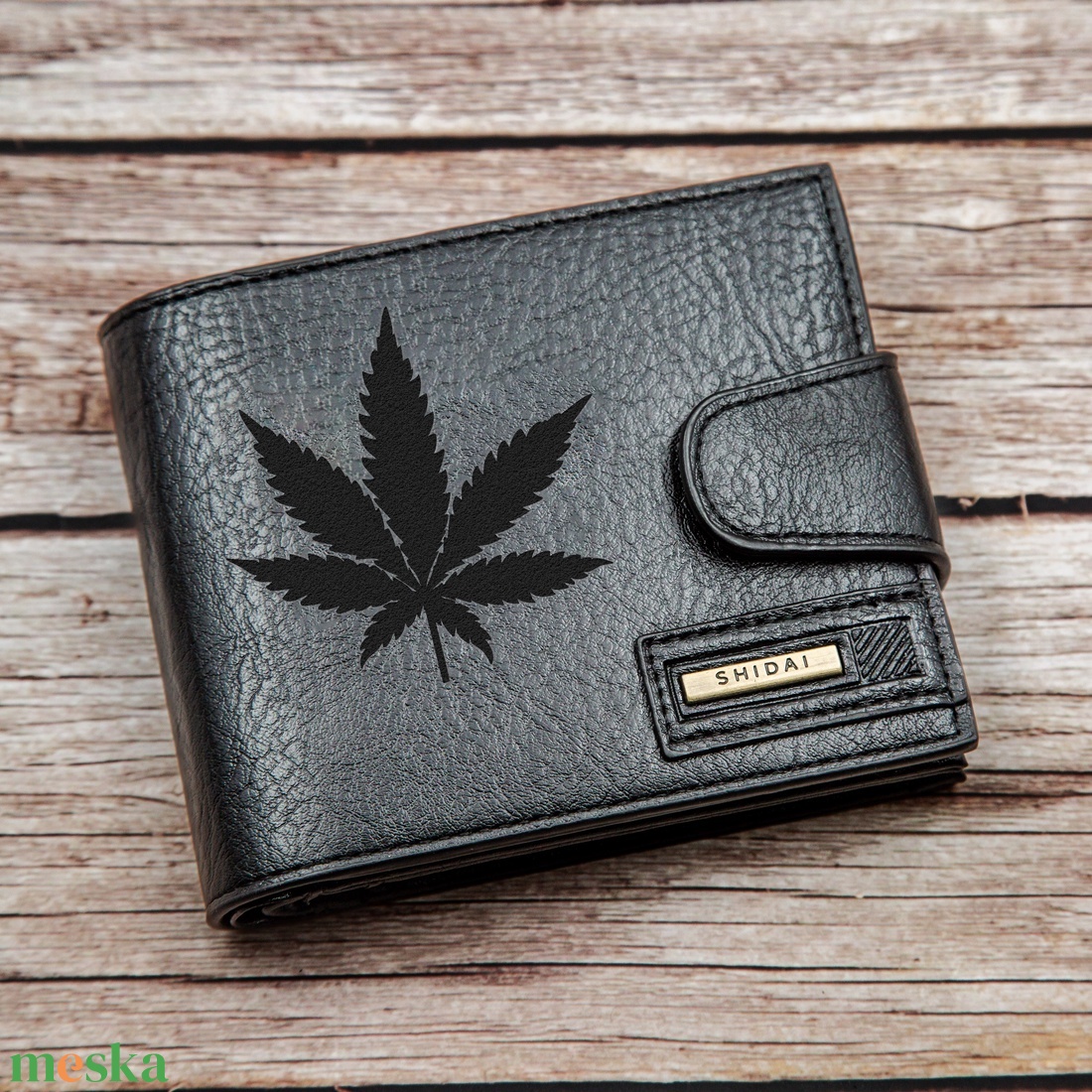 Gravírozott pénztárca - Cannabis levél - táska & tok - pénztárca & más tok - pénztárca - férfi pénztárca - Meska.hu Gravírozott pénztárca - Cannabis levél - táska & tok - pénztárca & más tok - pénztárca - férfi pénztárca - Meska.hu