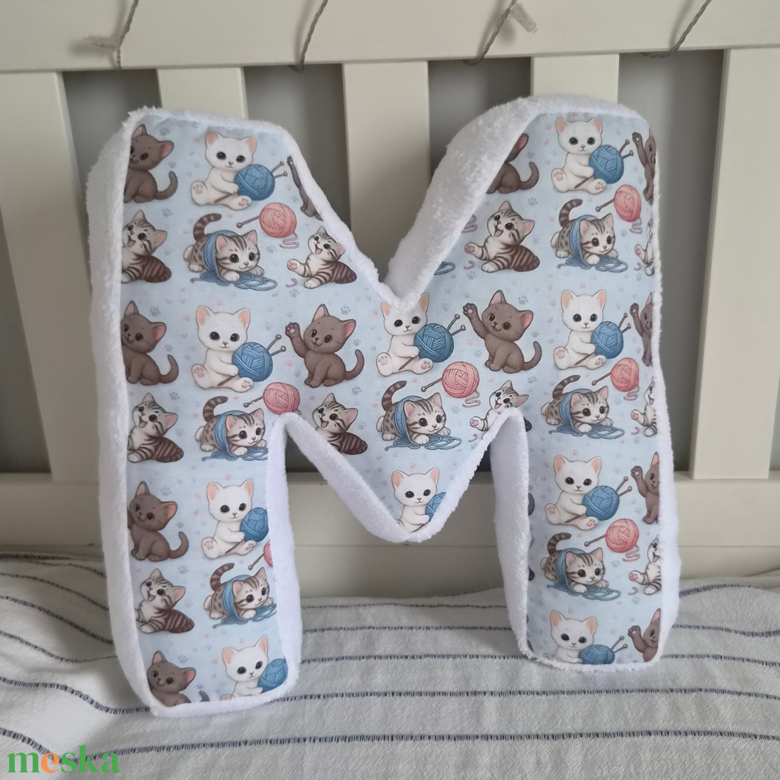 Betű párna - baba - mama - babaszoba dekoráció - gyerek díszpárna - Meska.hu