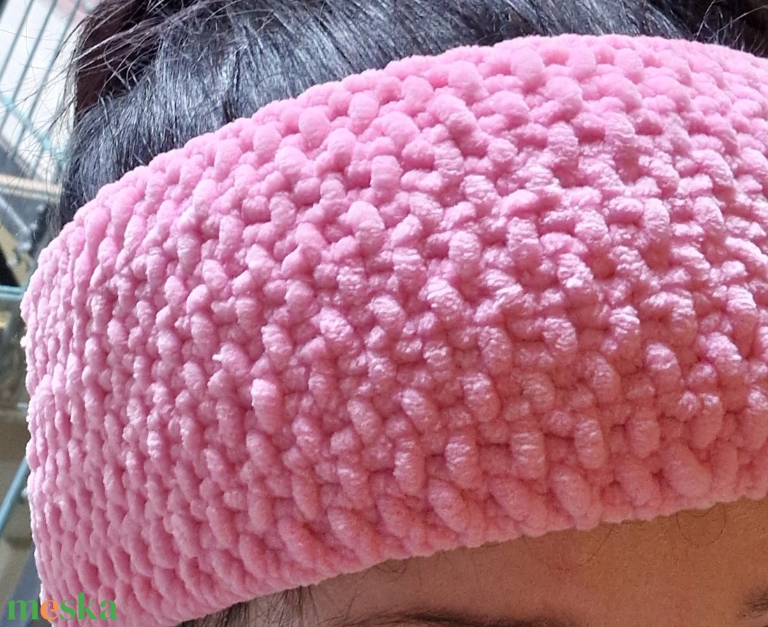 Pink kötött pihe-puha fejpánt - ruha & divat - sál, sapka, kendő - fejpánt - Meska.hu