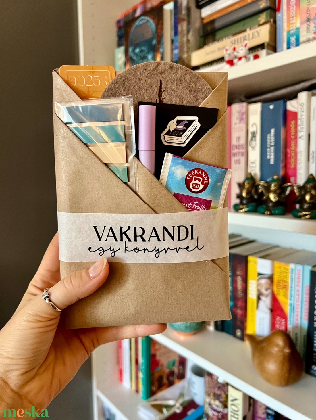 Blind date with a book - Vakrandi egy könyvvel - - Meska.hu Blind date with a book - Vakrandi egy könyvvel - - Meska.hu