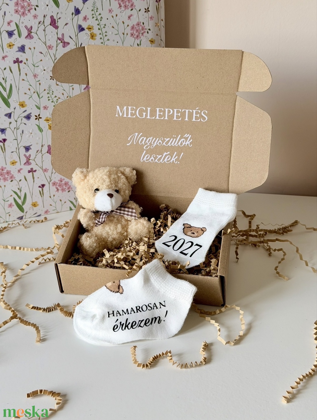 Macis babazokni szett, baba bejelentő zokni leendő szülőnek vagy nagyszülőknek csomag - baba - mama - babaemlékek - bababejelentők - Meska.hu