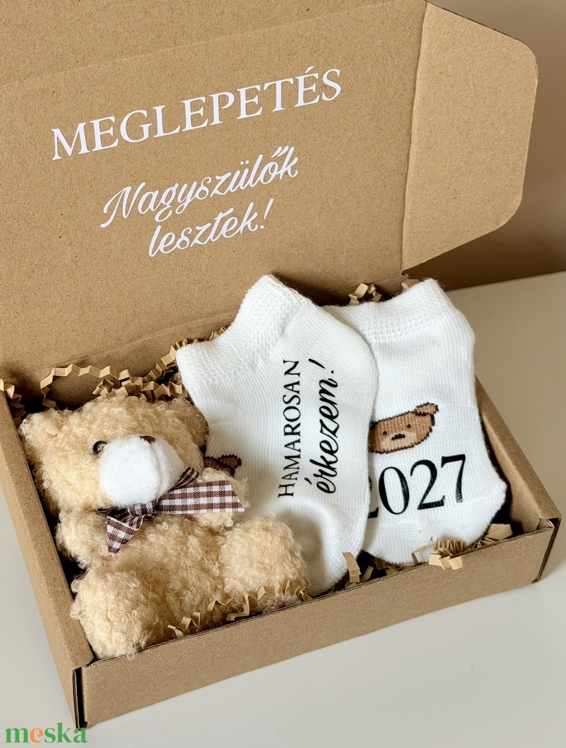 Macis babazokni szett, baba bejelentő zokni leendő szülőnek vagy nagyszülőknek csomag - baba - mama - babaemlékek - bababejelentők - Meska.hu