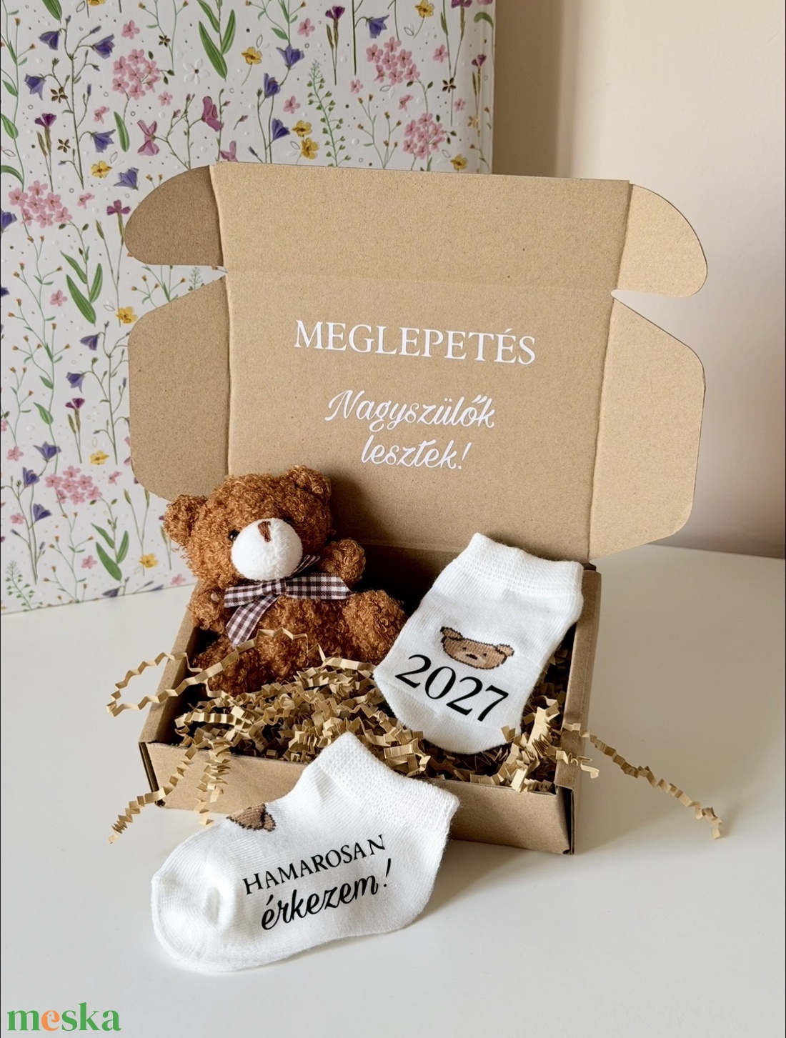 Macis babazokni szett, baba bejelentő zokni leendő szülőnek vagy nagyszülőknek csomag - baba - mama - babaemlékek - bababejelentők - Meska.hu