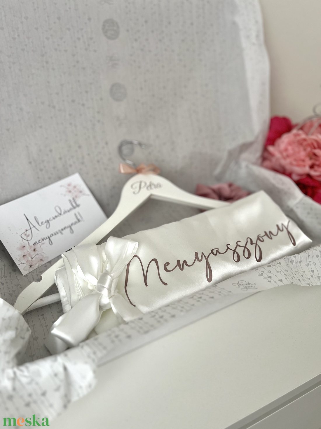 Menyasszony készülődős box, menyasszonyi ajándék box - esküvő - emlék & ajándék - doboz - Meska.hu Menyasszony készülődős box, menyasszonyi ajándék box - esküvő - emlék & ajándék - doboz - Meska.hu