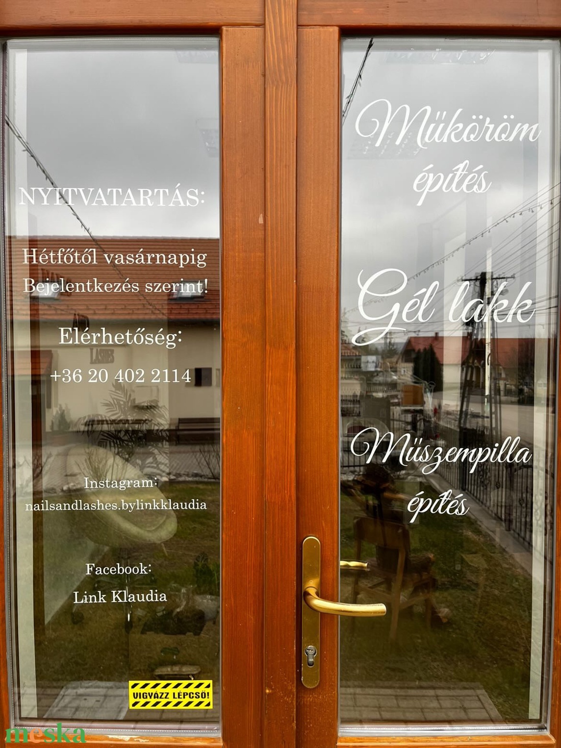 Kirakat, üzlet, szalon matrica felirat - otthon & életmód - dekoráció - fali és függő dekoráció - falmatrica & tapéta - Meska.hu