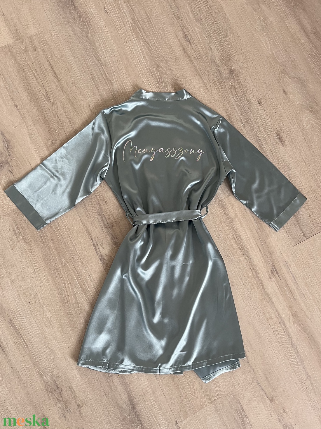 Glitteres Menyasszony feliratú köntös tengerzöld XS - esküvő - kiegészítők - esküvői köntös - Meska.hu