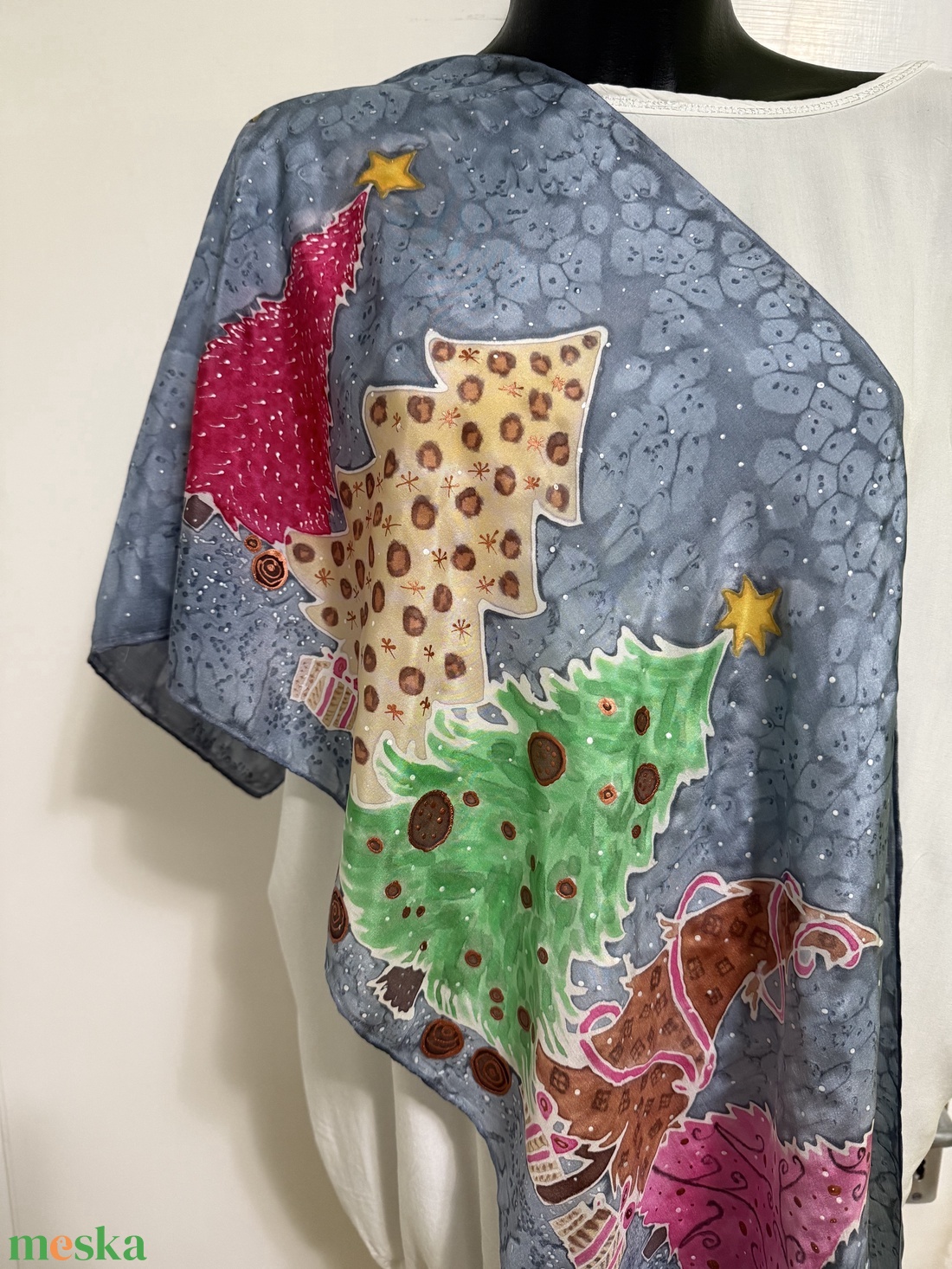 Páros selyemszett karácsonyra � nem a klasszikus színekben,  kézzel festett selyemsál + hozzá illő selyem nyakkendő - ruha & divat - sál, sapka, kendő - sál - Meska.hu