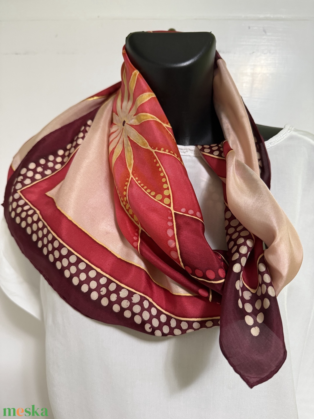 Mandala Harmónia Bordóban � egyedi, kézzel festett selyemkendő - ruha & divat - sál, sapka, kendő - kendő - Meska.hu