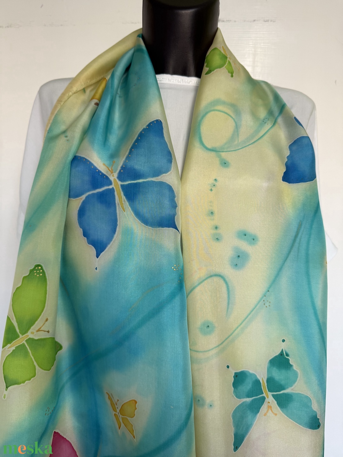 Kézzel festett 100% hernyóselyem selyemsál � különleges Anyák napi ajándék - ruha & divat - sál, sapka, kendő - sál - Meska.hu