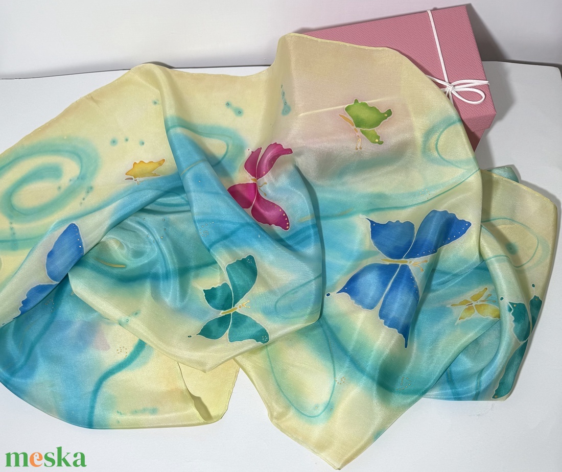 Kézzel festett 100% hernyóselyem selyemsál � különleges Anyák napi ajándék - ruha & divat - sál, sapka, kendő - sál - Meska.hu