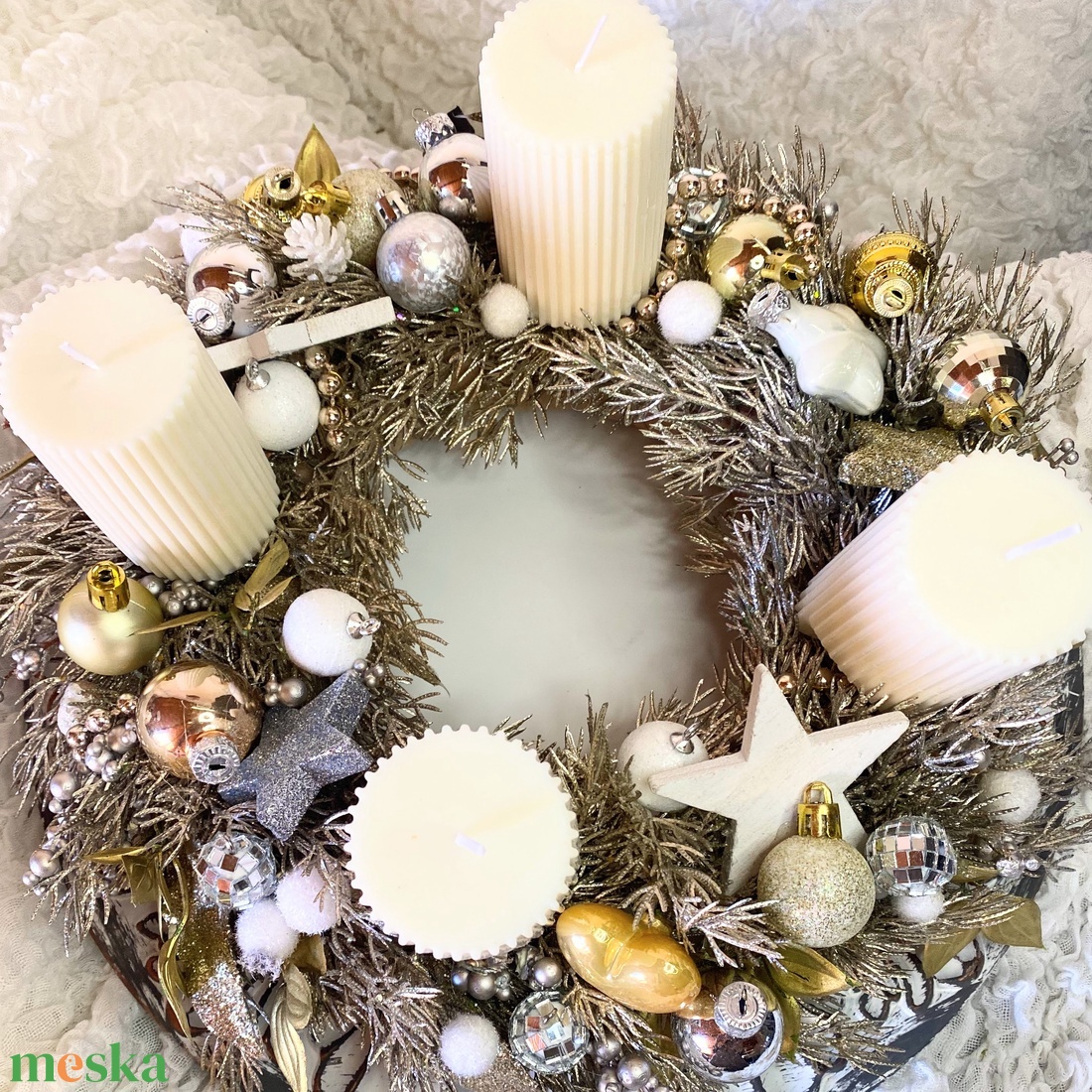 Csillogó Adventi koszorú asztaldísz - otthon & életmód - dekoráció - ajtó- és ablak dekoráció - ajtódísz & kopogtató - Meska.hu Csillogó Adventi koszorú asztaldísz - otthon & életmód - dekoráció - ajtó- és ablak dekoráció - ajtódísz & kopogtató - Meska.hu