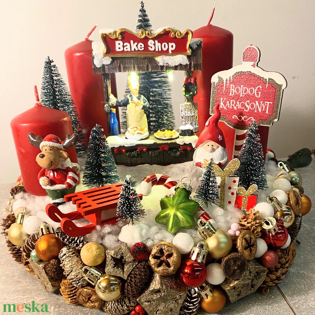 Világítós falusi udvar Adventi koszorú asztaldísz - karácsony - adventi díszek - adventi koszorú - Meska.hu