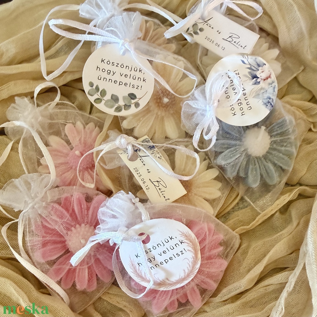 Újdonság! Margaréta gyertya köszönő ajándék  - esküvő - emlék & ajándék - köszönőajándék - Meska.hu
