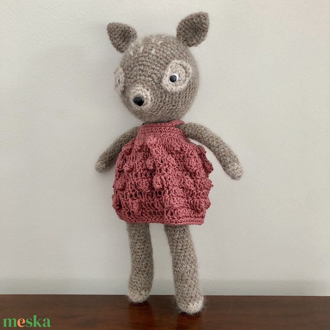 Horgolt őzike lány, ruhácskában - amigurumi - játék & sport - plüssállat & játékfigura - más figura - Meska.hu