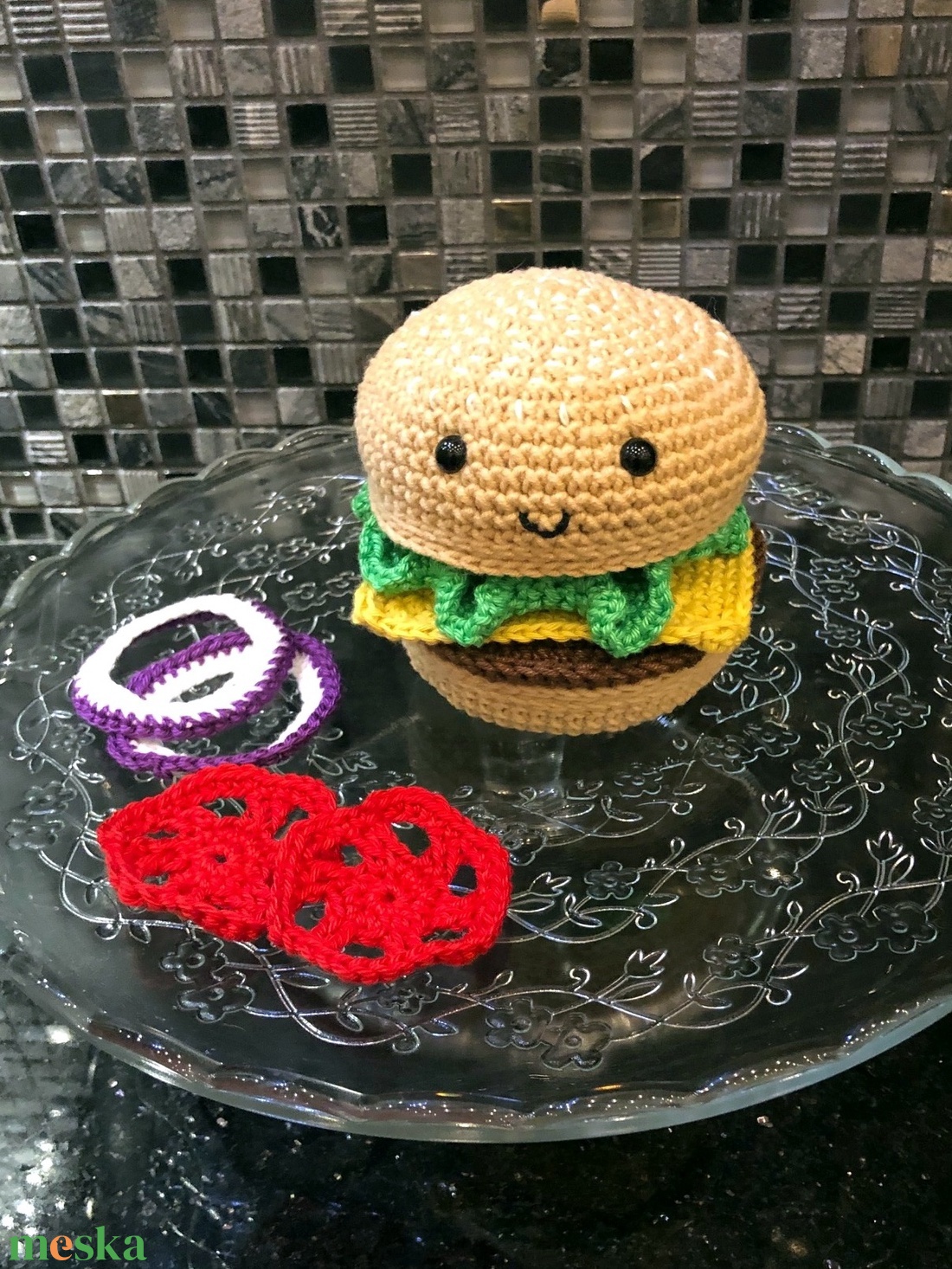 Horgolt hamburger - amigurumi - játék & sport - plüssállat & játékfigura - más figura - Meska.hu