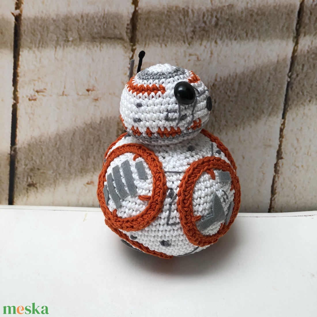 Horgolt BB8 - amigurumi - játék & sport - plüssállat & játékfigura - robot & gép - Meska.hu Horgolt BB8 - amigurumi - játék & sport - plüssállat & játékfigura - robot & gép - Meska.hu