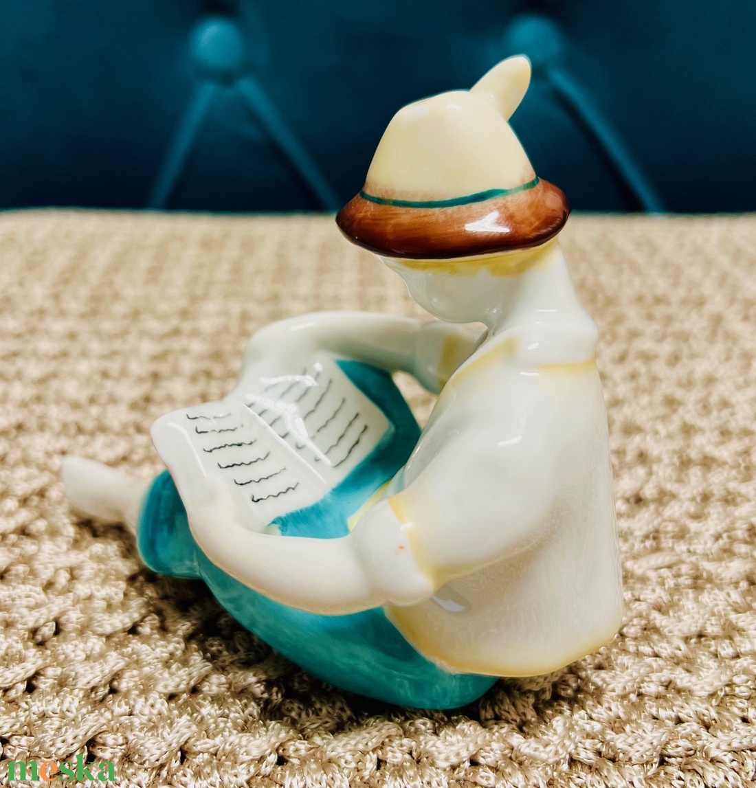 Vintage porcelán olvasó fiú - hollóházi - otthon & életmód - dekoráció - dísztárgy - Meska.hu Vintage porcelán olvasó fiú - hollóházi - otthon & életmód - dekoráció - dísztárgy - Meska.hu