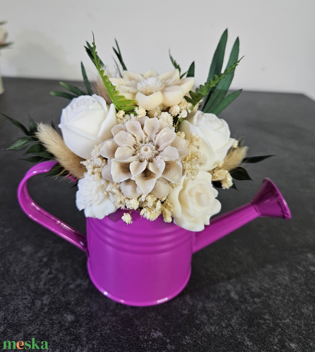 Elegáns virágos illatviasz locsolókannában - otthon & életmód - gyertya, illat, aroma - gyertya - Meska.hu