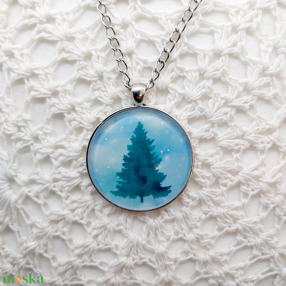 Fenyő üveglencsés nyaklánc ezüst I. - ékszer - nyaklánc - medálos nyaklánc - Meska.hu