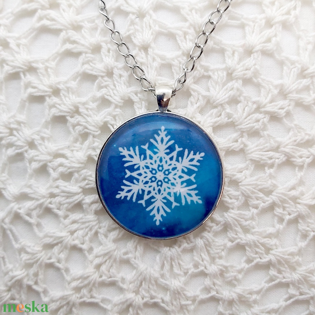Hópehely üveglencsés nyaklánc ezüst II. - ékszer - nyaklánc - medálos nyaklánc - Meska.hu