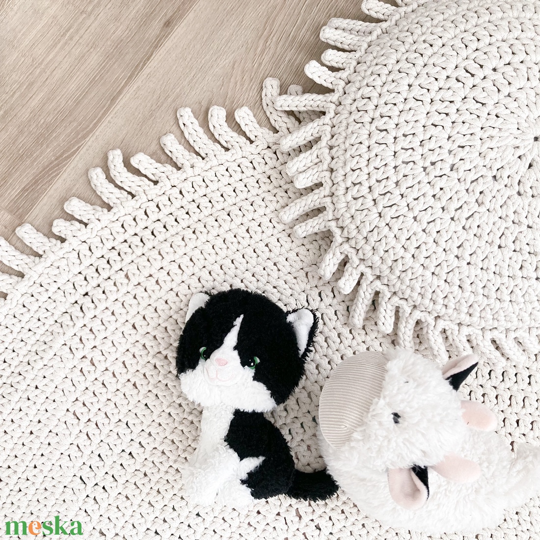 WOKI - horgolt (ülő)párna, kör alakú - otthon & életmód - lakástextil - szőnyeg - horgolt szőnyeg - Meska.hu