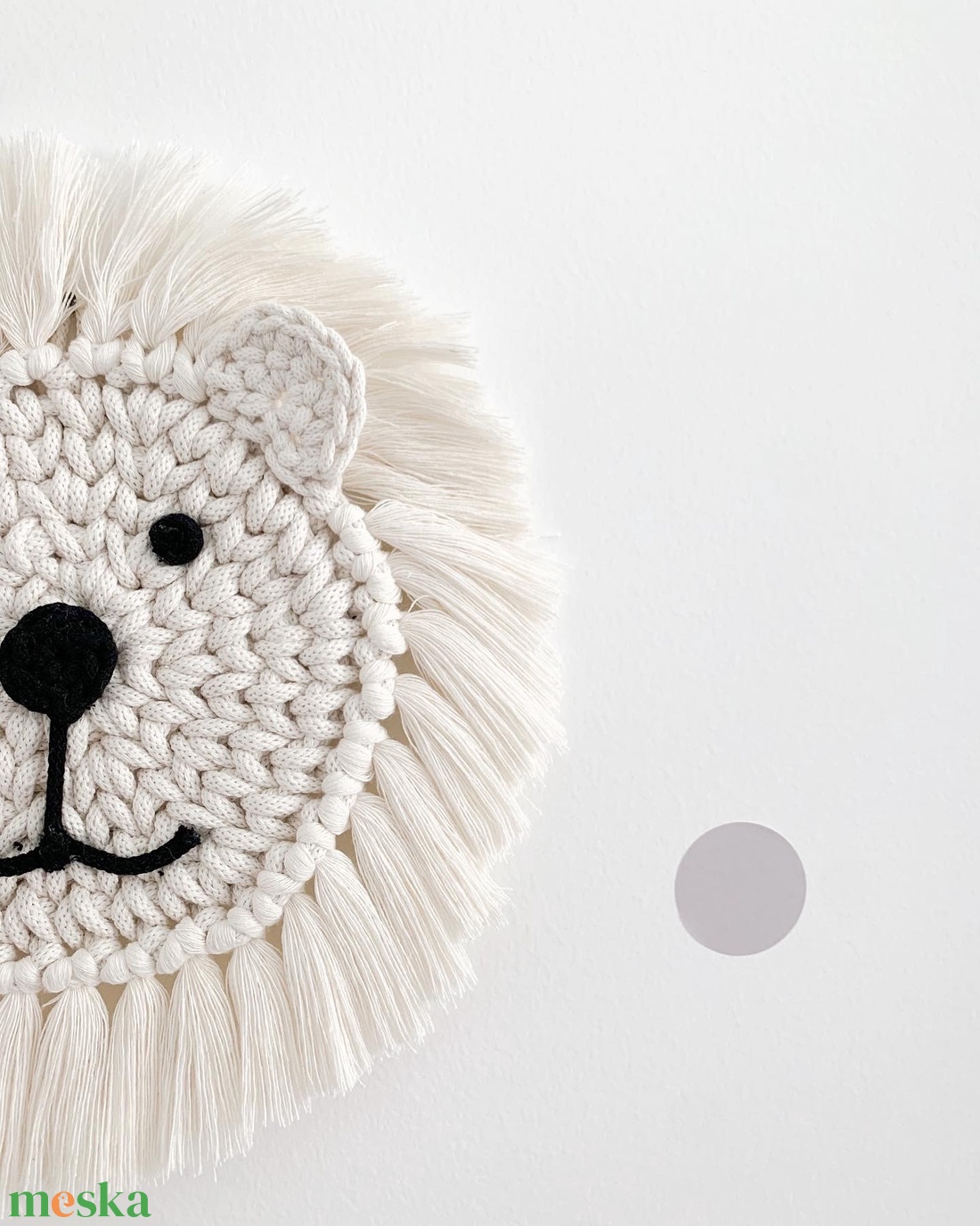 gyerekszobai fali dekoráció, horgolt jegesmaci - otthon & életmód - dekoráció - fali és függő dekoráció - falra akasztható dekor - Meska.hu