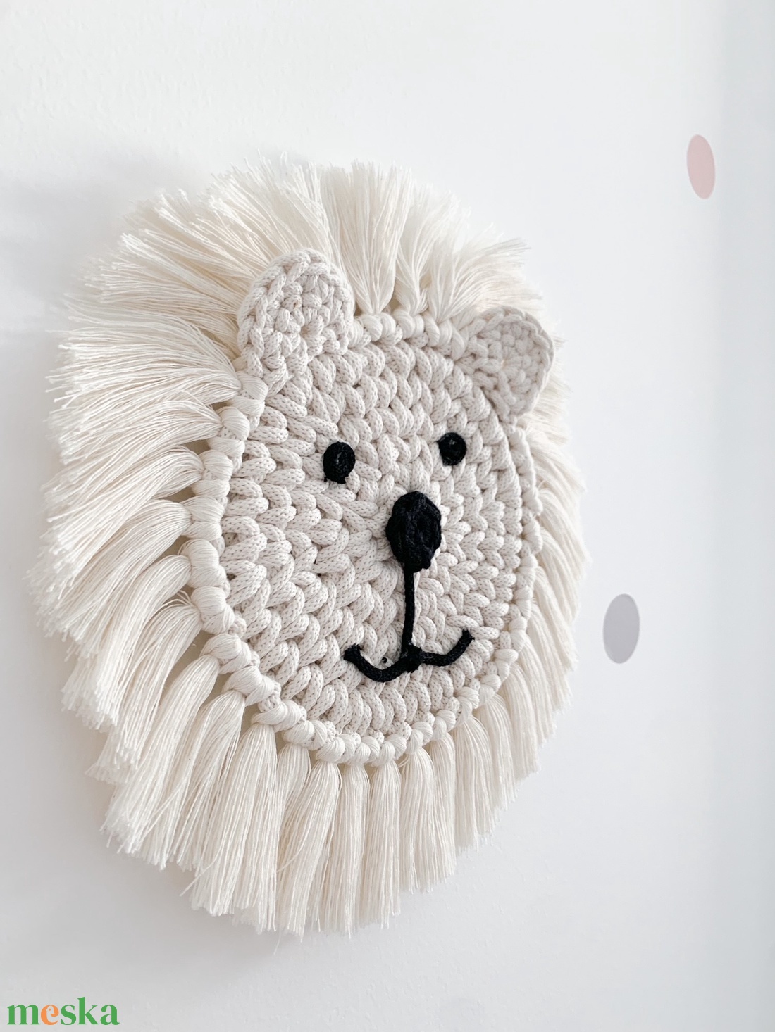 gyerekszobai fali dekoráció, horgolt jegesmaci - otthon & életmód - dekoráció - fali és függő dekoráció - falra akasztható dekor - Meska.hu