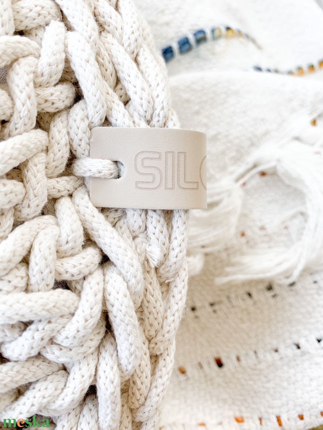 horgolt párna (kör alakú) - otthon & életmód - lakástextil - párna & párnahuzat - Meska.hu