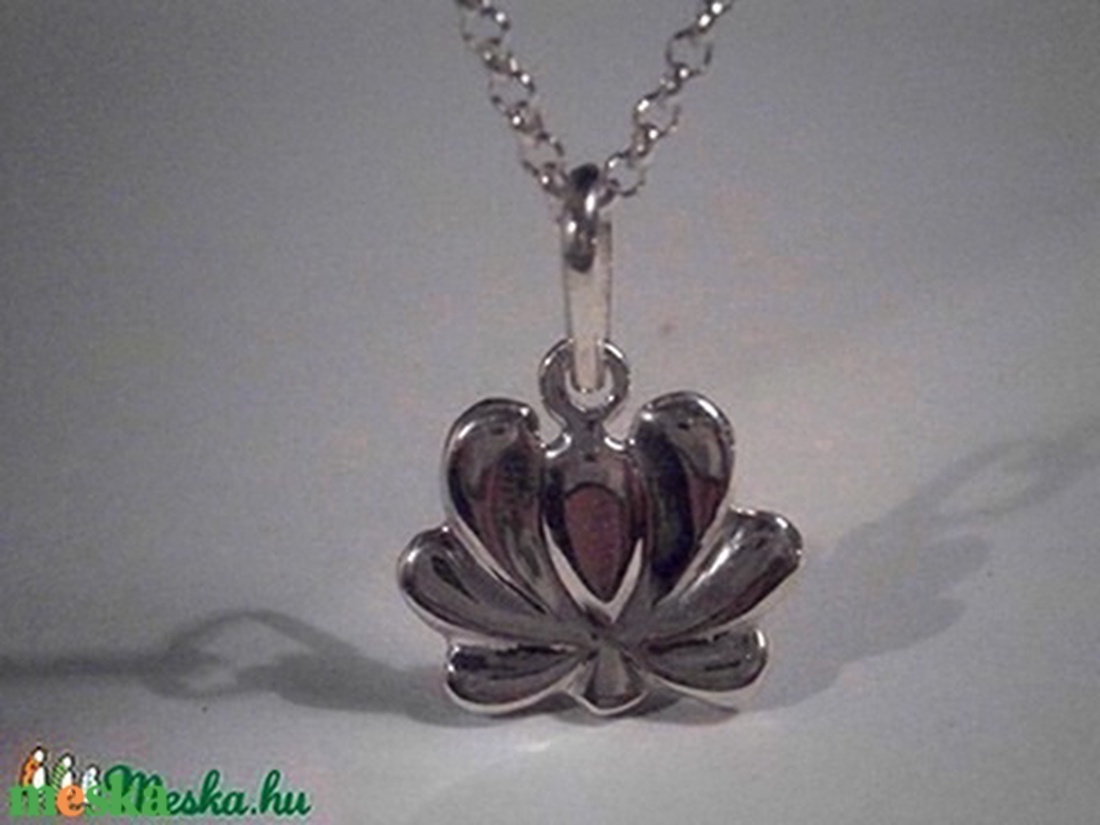 Kalocsai virág medál(9) - ékszer - nyaklánc - medál - Meska.hu