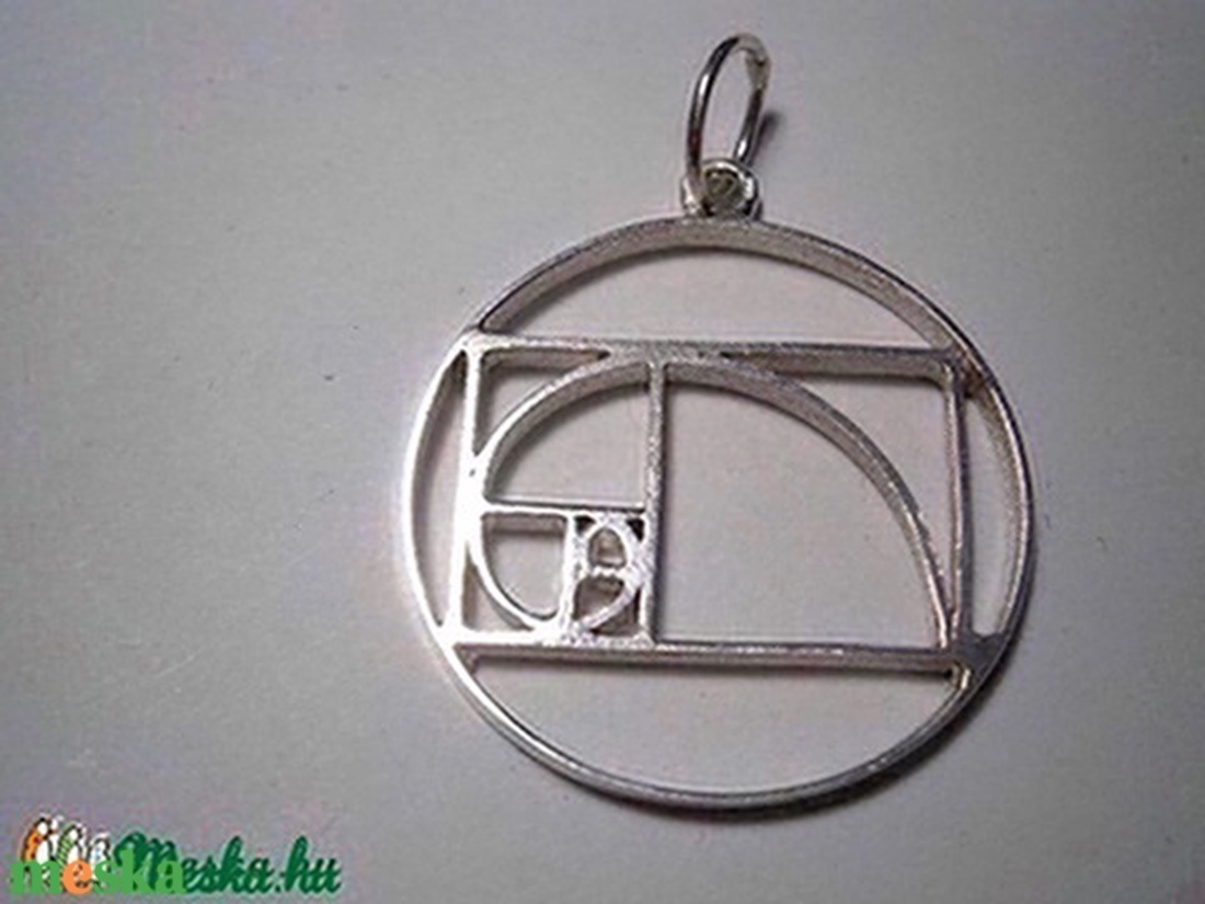 Fibonacci spirál medál ezüstből - ékszer - nyaklánc - medál - Meska.hu