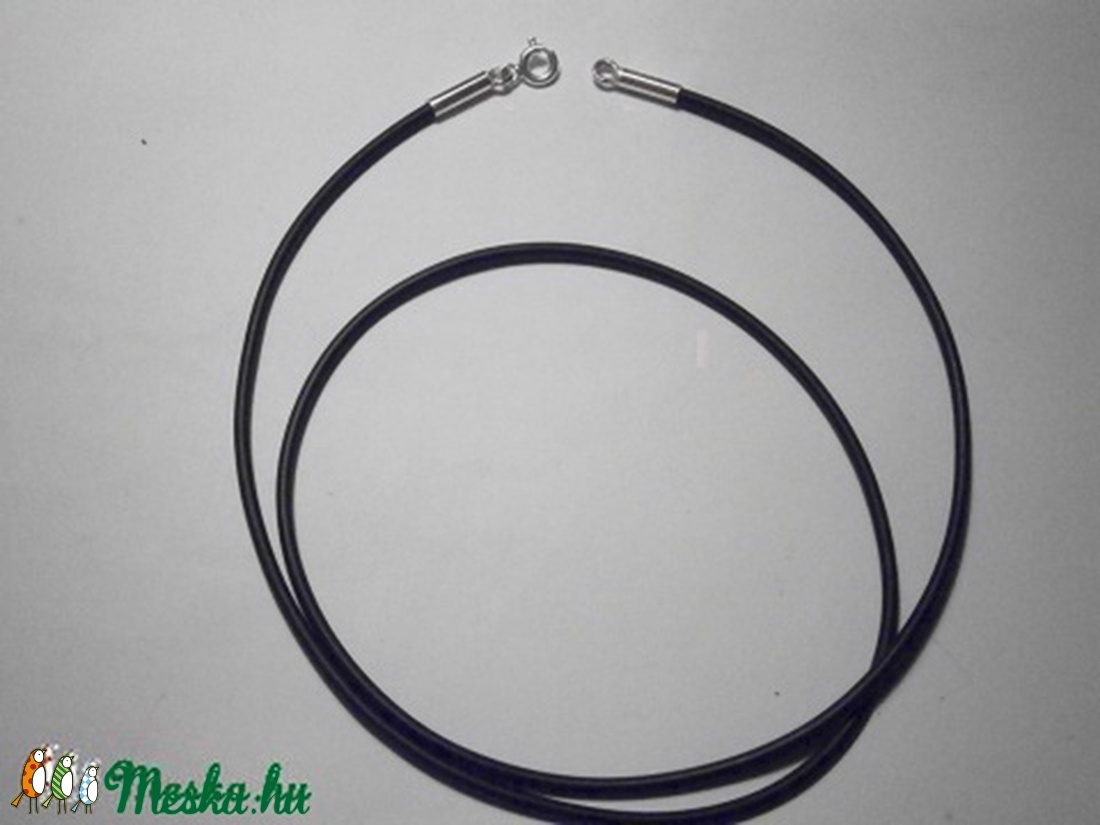 Kaucsuk nyaklánc ezüst véggel(1.5) -  - Meska.hu