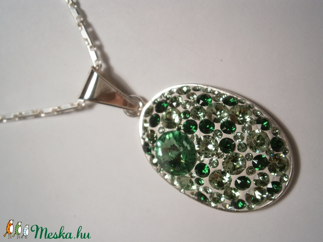 Ezüst medál Swarovski kövekkel - ékszer - Meska.hu Ezüst medál Swarovski kövekkel - ékszer - Meska.hu