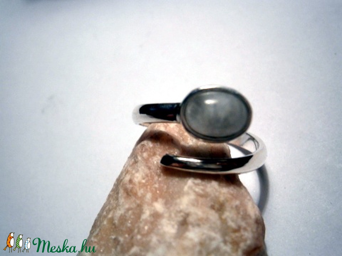 Holdkő  gyűrű -  - Meska.hu