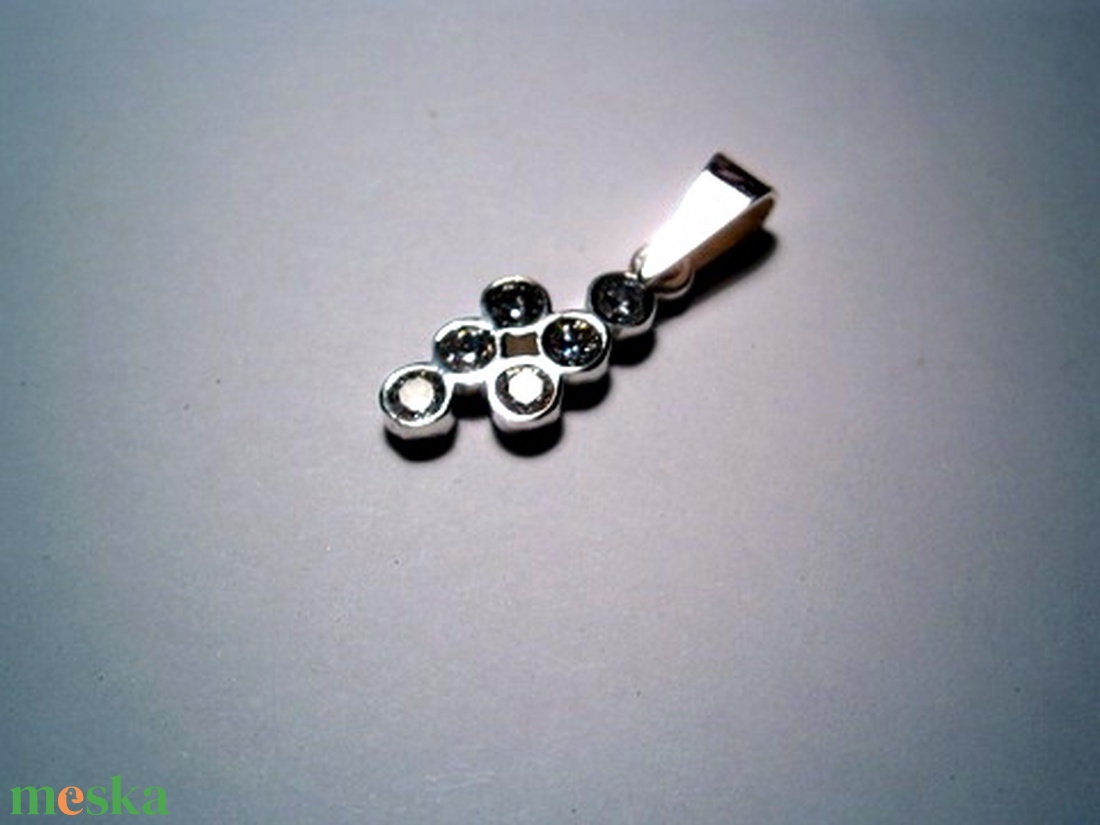 Köves ezüst medál - ékszer - nyaklánc - medál - Meska.hu