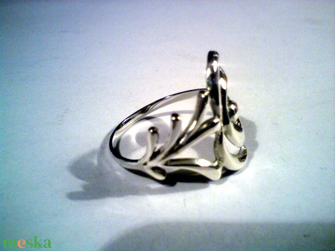 Kalocsai virágos gyűrű(1)  - ékszer - gyűrű - figurális gyűrű - Meska.hu