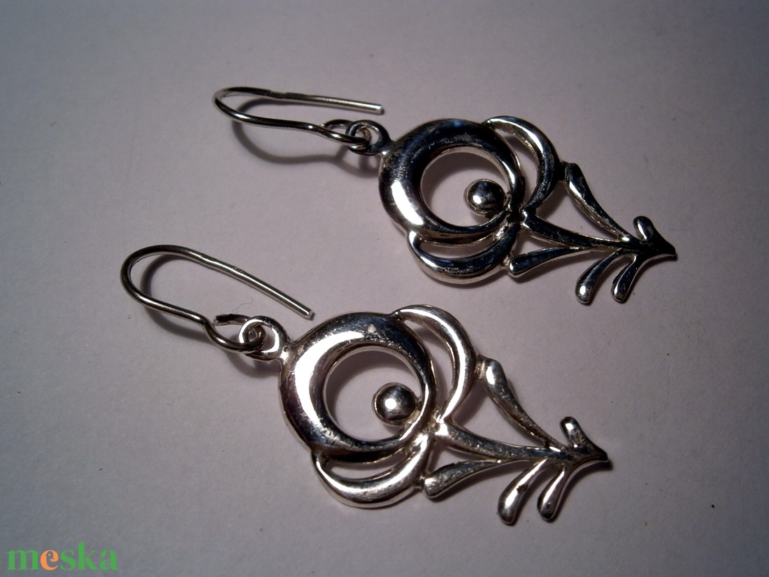 Népi motívumos füli(1) - ékszer - fülbevaló - lógó fülbevaló - Meska.hu