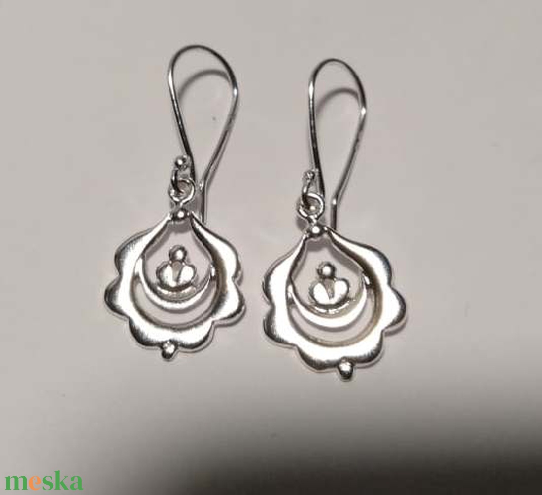 Magyar mintás fülbevaló ezüstből - ékszer - fülbevaló - lógó fülbevaló - Meska.hu